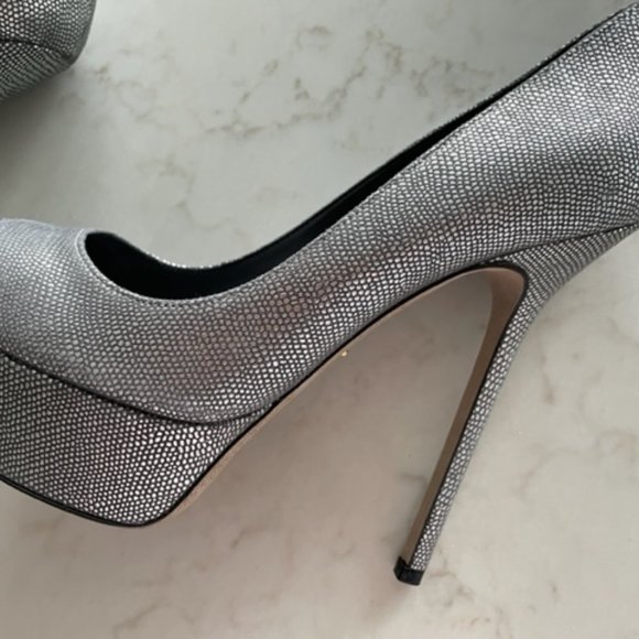 Sergio Rossi Platinum platform pumps, keyhole peep-toe, like new, size 8 - Picture 6 of 10